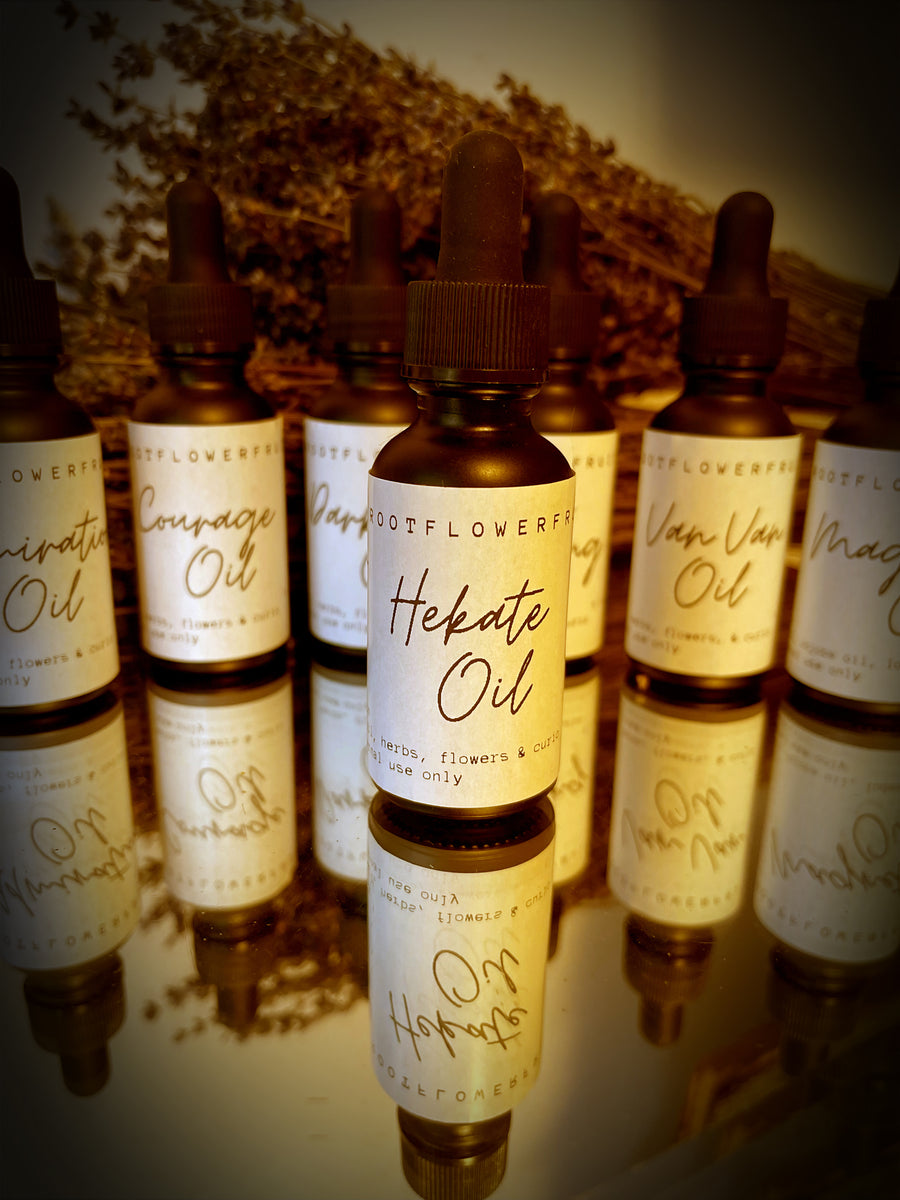 Hekate Oil | Herbs, Roots, & Curio